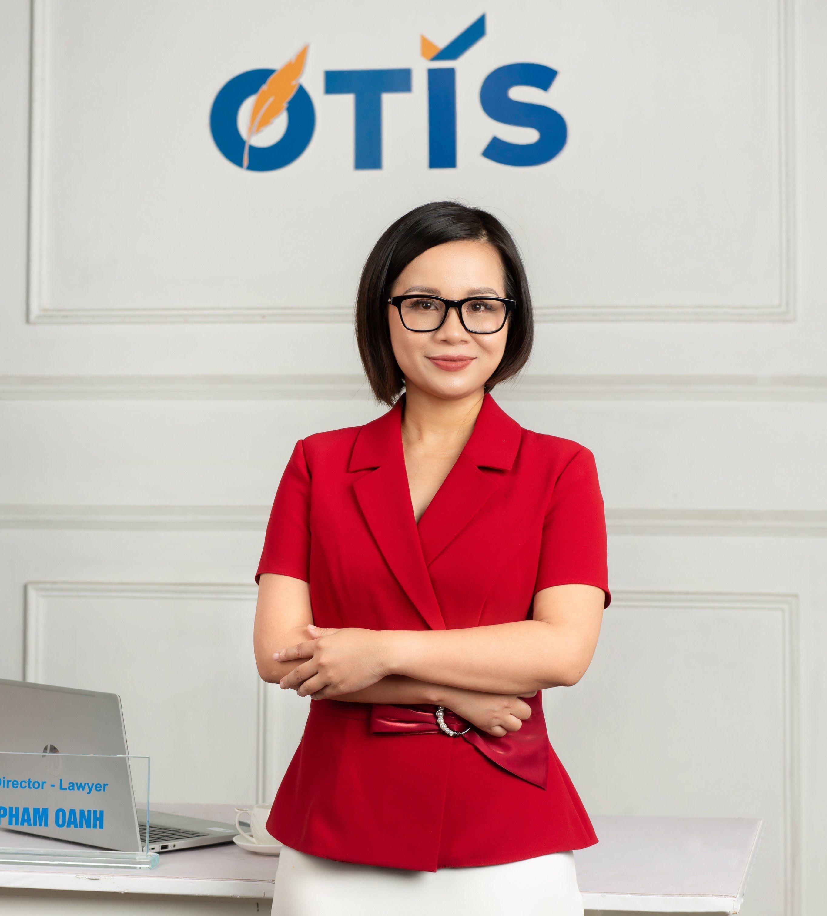 CEO - Pham Oanh