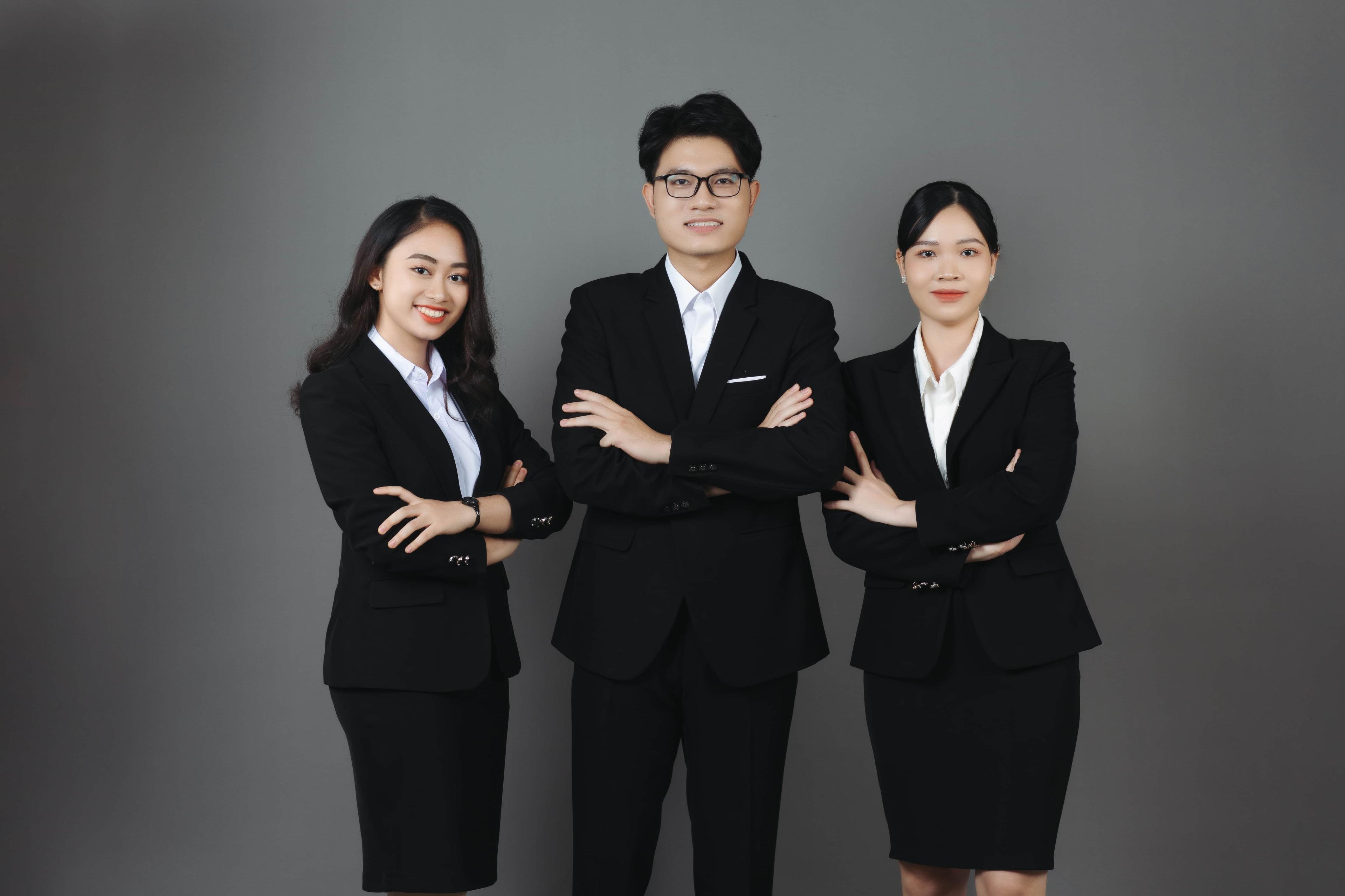 法律工作人员